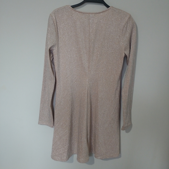 3/$20💕 F21 Sparkly dress - Picture 2 of 4